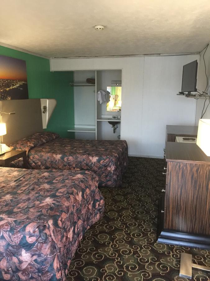Fiesta Motel Pontiac Dış mekan fotoğraf